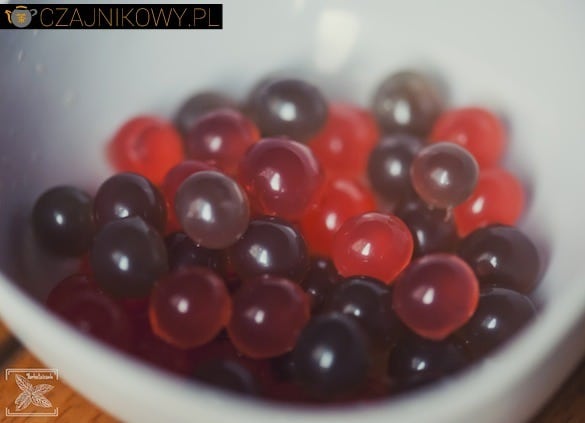 Kulki tapioki o smaku jeżyny i maliny